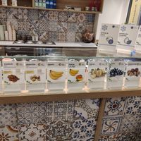 Choix véganes at Gelab Gelateria in Como