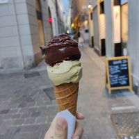 Chocolat pistache at Gelab Gelateria in Como