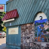 Outside at Keweenaw Co-op in Hancock