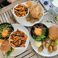 Chili Cheesy burger + Mango Vietnamese burger + Pita  at Seed in Luxembourg City