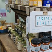 Plastic free, refill your own jars, bottles etc  at Lesser Litter in Taunton