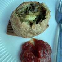 Samosa and chutney  at Veggie House in Weiterstadt