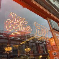  Window  at Haralds Vaffel in Oslo