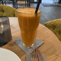 Huge ‘Keep the doc away’ smoothie: tasty and sweet.
 at BoBo  in Hannover