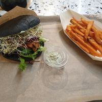 Pulled BBQ-burger combo with sweet potato fries and herb dip sauce at Two Monkeys  in Malmo