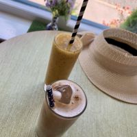 Iced mocha and tropical smoothie  at Stiles in Ambleside