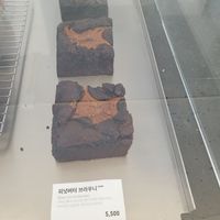 peanutbutter brownie at Super Matcha 슈퍼말차 in Seoul