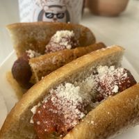 Al bundi  at fakc-yeah - Cloud kitchen in Mexico City