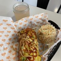 Hotdog combo (como-tu) with coleslaw and ginger drink  at fakc-yeah - Cloud kitchen in Mexico City
