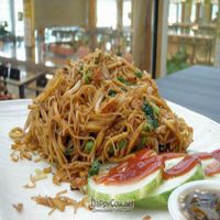 Mee Goreng - one of the items on Singapore Makan - Must-savour list. at Ananda Bhavan Vegetarian - Airport in East Singapore