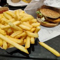 Large fries and vegan burger at Frituur Franky in Oostende