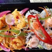 Onion bahji dragon and mary condo urumaki at Vegan Sushi Express in Rotterdam