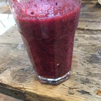 berry blast smoothie at Drift-In in York