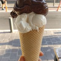 Vanilla and Chocolate-Orange-Cinnamon.
Both were so amazingly tasty! at Caravel in Athens