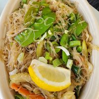 Vegan pansit at Pinoy Filipino Restaurant in St Petersburg