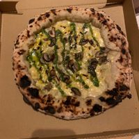 Pizza Funghi at Plant Base in Lisbon