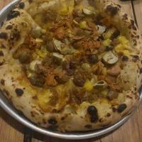 Nepolitana pizza at Plant Base in Lisbon