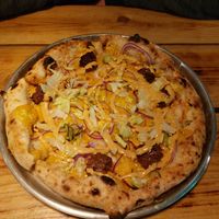 Big mac pizza at Plant Base in Lisbon