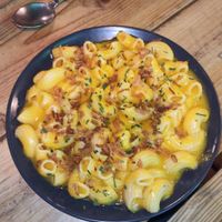 Mac'n'cheese 😋 at Plant Base in Lisbon