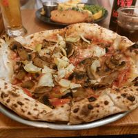 Pizza at Plant Base in Lisbon