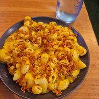 Mac and cheese at Plant Base in Lisbon