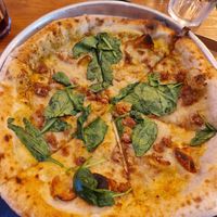 Amazing pizza at Plant Base in Lisbon