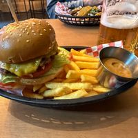 Classic Burger - Big and juicy at Plant Base in Lisbon