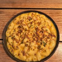Mac and cheese at Plant Base in Lisbon