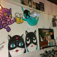 estilo gatuno at Cat Bar in Barcelona