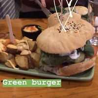 🙌🏻 at Cat Bar in Barcelona