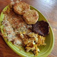 Biscuit breakfast plate at Hard Times Cafe in Minneapolis