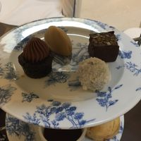 Pistachio & Tahini Tranche
 Ginger, Orange & Almond Bar
 Chocolate, Fudge Brownie
 Apricot & White Chocolate Trüffels at The Phoenicia in Floriana