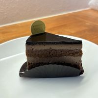 Chocolate cake   at Premium SOW in Tokyo