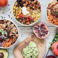 Different bowls with lots of veggies 😋 at Roll or Bowl in Sint-oedenrode