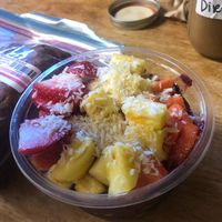 Aloha bowl w/o granola at Farmers Market Store & Deli Cafe in Lahaina