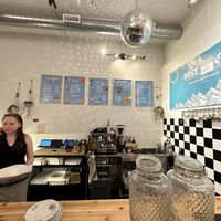 Great staff & nice set up   at Round & Square in Helsinki