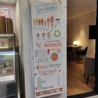 Lista de precios at Gelateria Italiana Vintiquatre in Begur