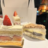 Strawberry cake and Mont Blanc  at hal okada - vegan sweets lab in Tokyo