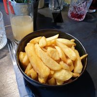 Beilagen Pommes - alle Saucen dazu sind vegan at Hempels Burger in Erlangen