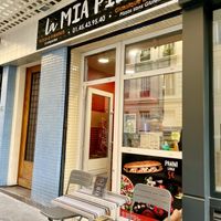 Small take-away at La Mia Pizza in Paris