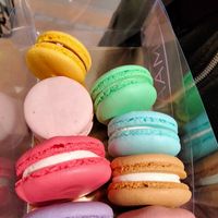 1 of each available vegan macaron they had at Smaakaron in Groningen