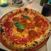 Vegan margarita with vegan peperoni at Fatcuz in Oerebro