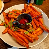 Süßkartoffelpommes at Burger Pizza by EK in Landeck