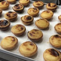 warm and ready to eat😋😋 at Vegan Nata - Chiado in Lisbon