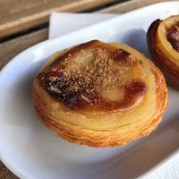 Vegan pastel de nata with cinnamon  at Vegan Nata - Chiado in Lisbon