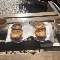 Edible cups & Natas in the sun  at Vegan Nata - Chiado in Lisbon