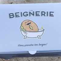 Box (6) at La Beignerie in Montreal