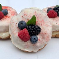 Fresh fruits and lemon! at La Beignerie in Montreal