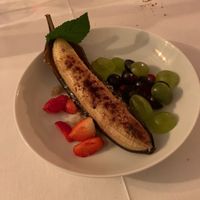 Roasted banana and fruits  at Aux 3 Sens in Sarlat-la-caneda