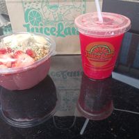 Recovery juice and smoothie bowl at JuiceLand - Palm Way in Austin